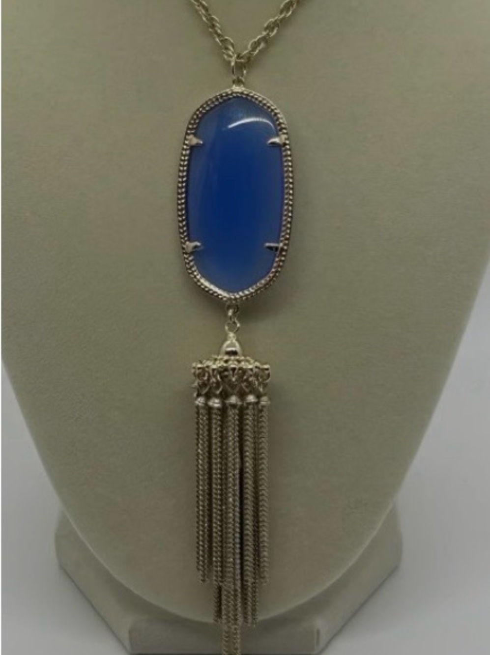 Kendra Scott Blue Oval Tassel Pendant Necklace cute and classy